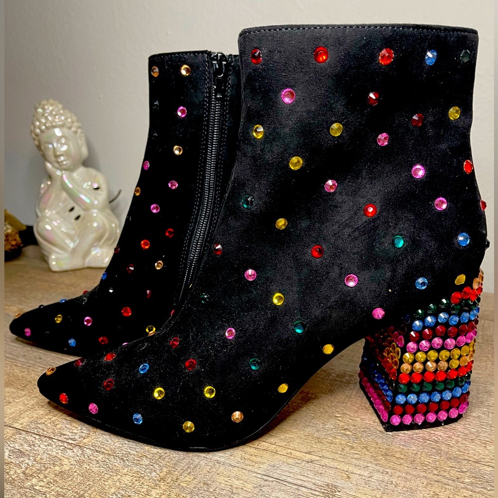 Betsey Johnson Kaydence Boots